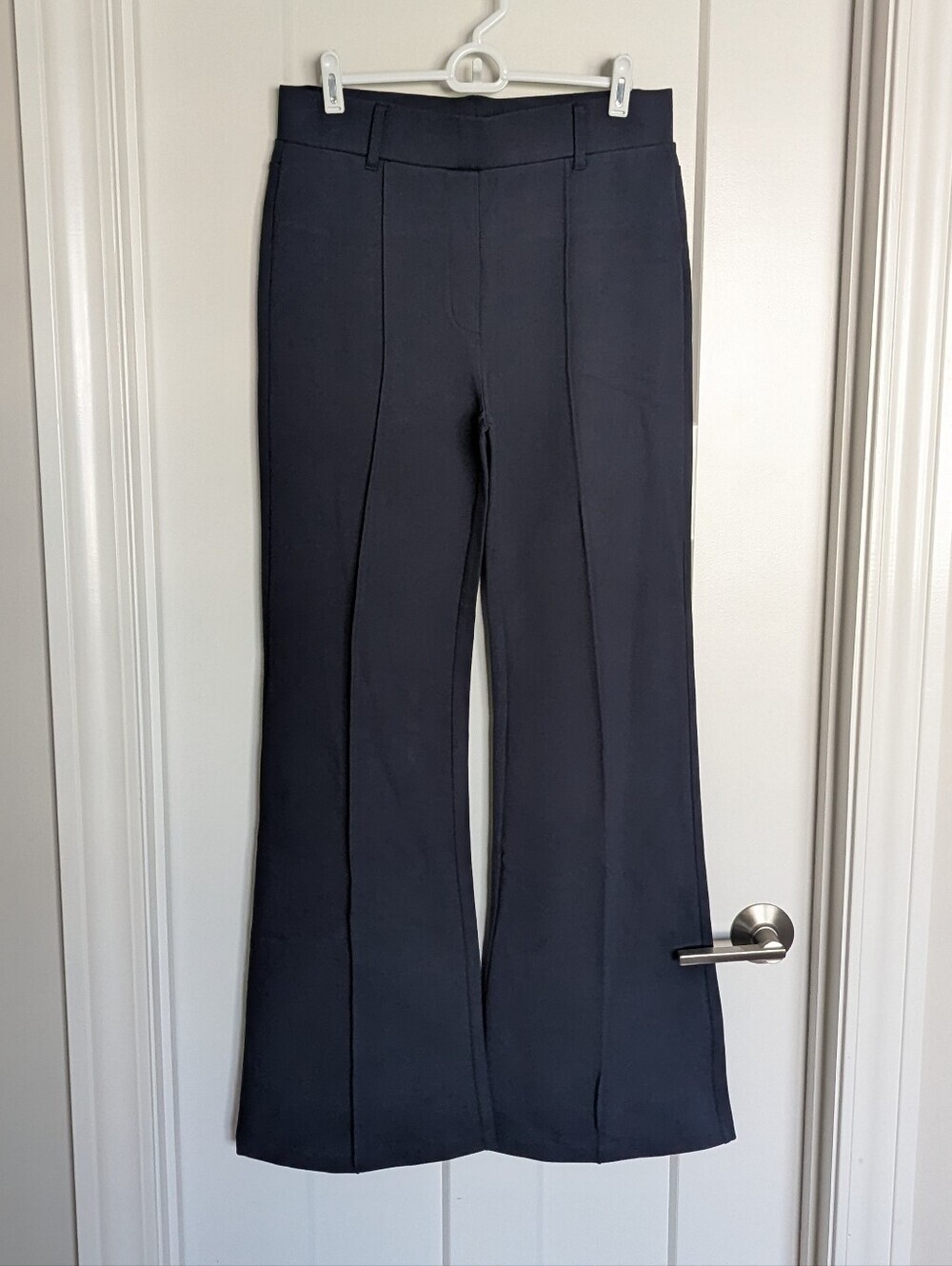 Quince Ultra Stretch Ponte Flare Leg Pants NWT - Navy sz M